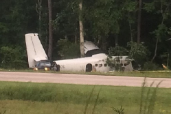 2015-09-06 Rampart Avn DHC6 Twin Otter in take-off accident at Franklin, NC, USA