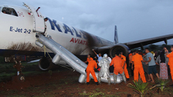 2015-12-21 Kalstar Embraer E-190 overran runway at Kupang, Indonesia