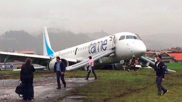 2016-04-28 TAME Embraer E-190 badly damaged on landing Cuenca